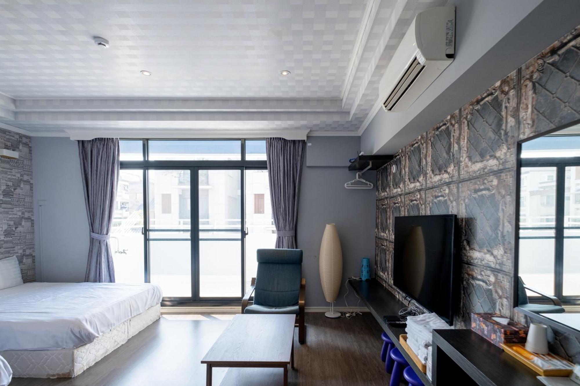 Wow Haha Foodie House Tainan Exterior photo